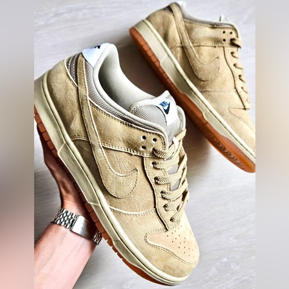 Nike SB Dunk Low Pro “Parachute” Tan Size 8.5 Mens Sneakers